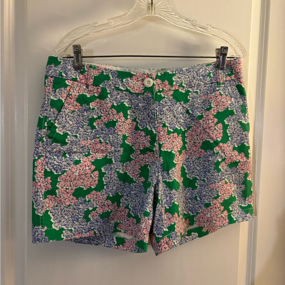 Women's Crown & Ivy Caroline Floral Shorts Sz-8 NWOT